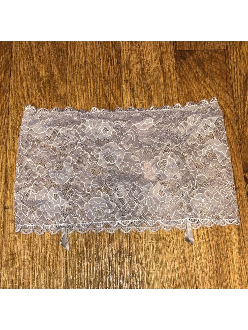 Victoria’s Secret Very Sexy Light Purple Floral Lace Garter Belt Size Medium